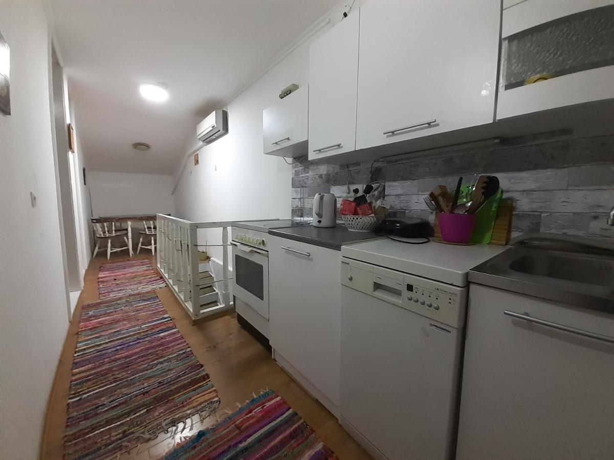 Rooms & Apartment Gh Pasha Τούζλα Εξωτερικό φωτογραφία