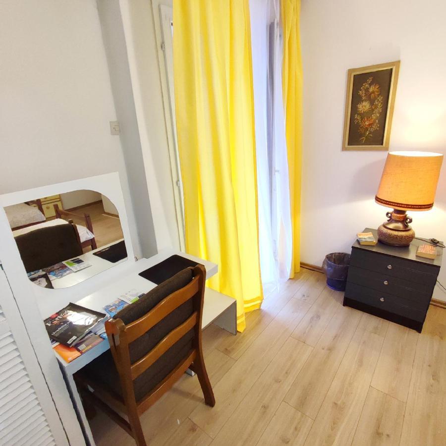 Rooms & Apartment Gh Pasha Τούζλα Εξωτερικό φωτογραφία