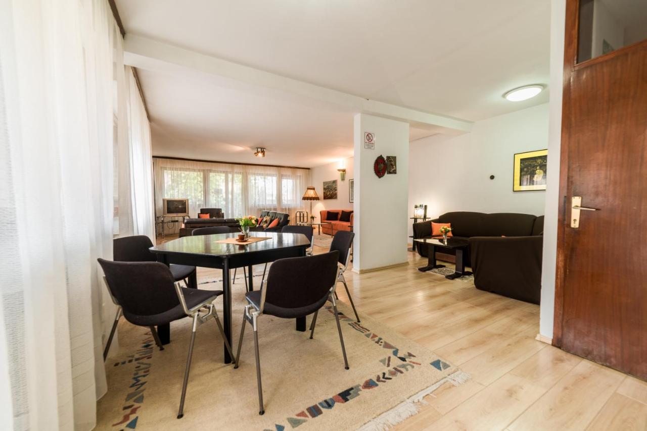 Rooms & Apartment Gh Pasha Τούζλα Εξωτερικό φωτογραφία